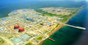 Строительство объектов завода по сжижению природного газа (СПГ) и экспортного нефтяного терминала в рамках проекта Сахалин-2 